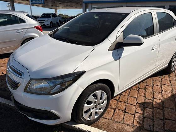 CHEVROLET ONIX 1.0 MPFI LT 8V FLEX 4P MANUAL